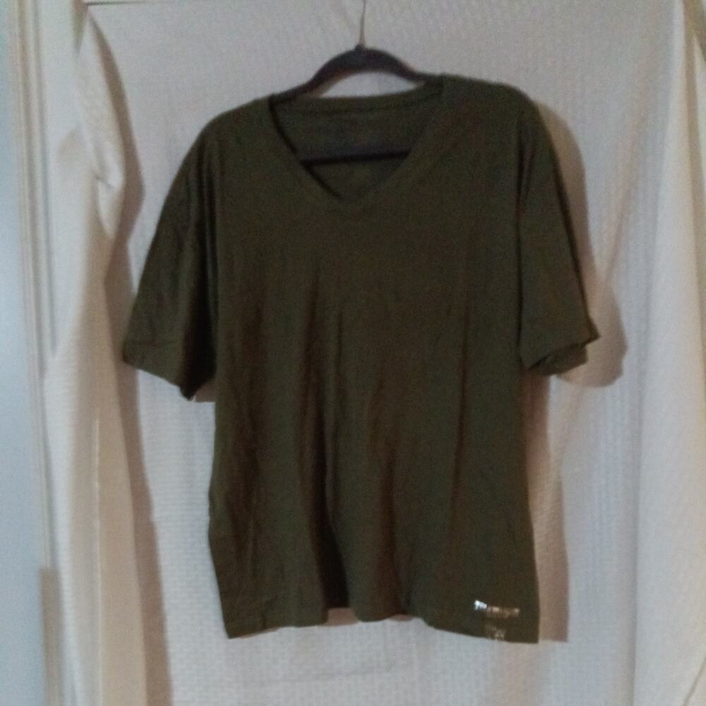 True Religion T Shirt Hunter Green Size Large Mens Short Sleeve